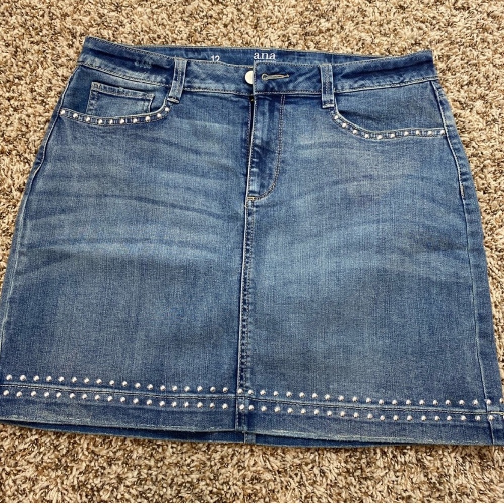 a.n.a Studded Blue Denim Mini Skirt Size Medium NWOT
